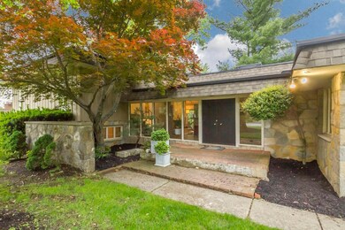 5966 Whitman Rd 10