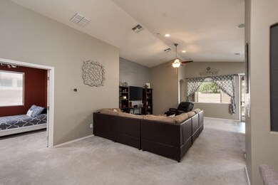 12132WEagleRidgeLnPeoria-5