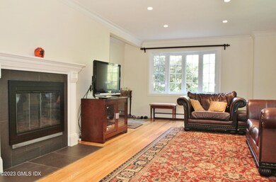 194 Weaver St, Greenwich, CT 06831 - photo 3