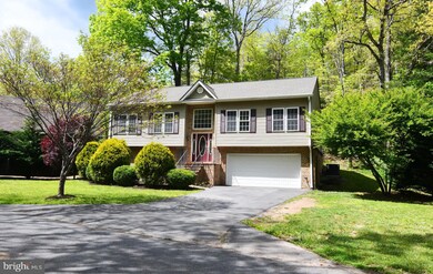 1125 Lakeview Dr, Cross Junction, VA 22625 - photo 3