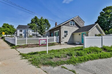 55 Manchester St, Nashua, NH 03064 - photo 2