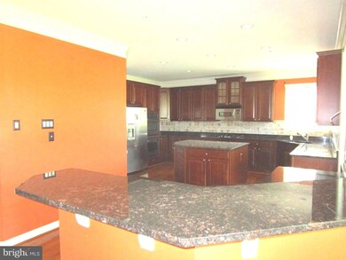 14204 Derby Ridge Rd, Bowie, MD 20721 - photo 3