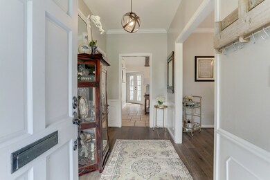 810 Briarbrook Dr, Houston, TX 77042 - photo 2