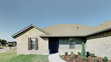 7017 Hidden Trail Ln, Warr Acres, OK 73132 - photo 4