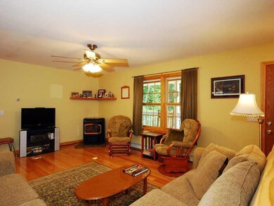 281 Plummer Mill Rd, Durham, ME 04222 - photo 4