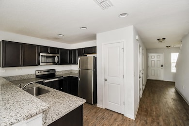 570 Eiseman Way, Jacksonville, FL 32216 - photo 6