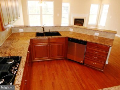 25142 Fortitude Terrace, Chantilly, VA 20152 - photo 4