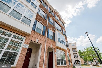 42589 Cardinal Trace Terrace, Ashburn, VA 20148 - photo 3