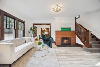 613 W 38th St, Minneapolis, MN 55409 - photo 7