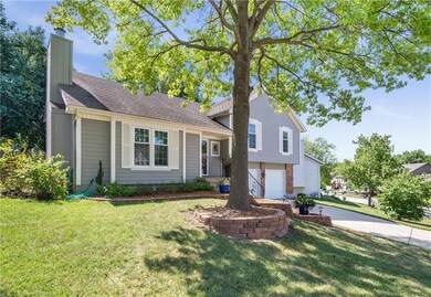 7147 Rene St, Shawnee, KS 66216 - photo 2