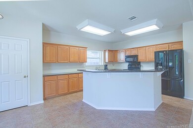 8354 Piney Wood Run, San Antonio, TX 78255 - photo 5