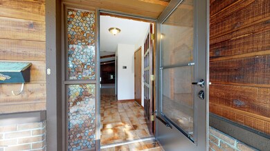 3_ExteriorFront4