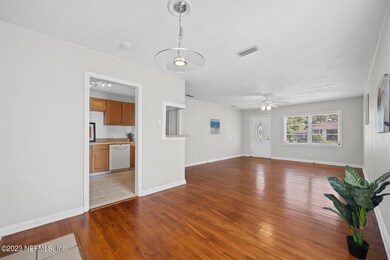 5134 Attleboro St, Jacksonville, FL 32205 - photo 6