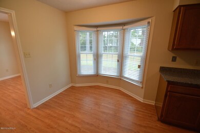 122 Carriage Dr, Jacksonville, NC 28546 - photo 5