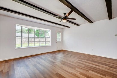 16727 Forest Bend Ave, Friendswood, TX 77546 - photo 6