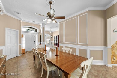 Dining area 1
