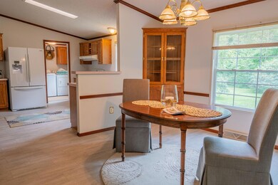 41-web-or-mls-41 Marshbrook Crossing-42