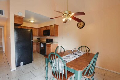 DINING ROOM VIEW TO KITCHEN.jpg