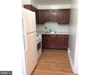 730 Crescent Dr, Glenolden, PA 19036 - photo 5