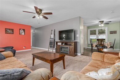 7356 E 1700th Ave, Shumway, IL 62461 - photo 6