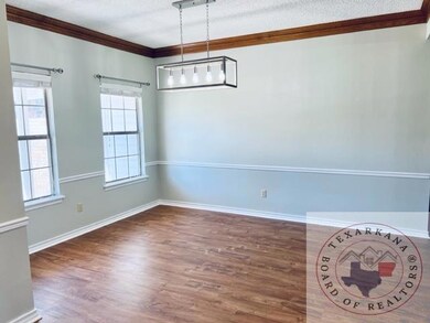 128 Eastline Rd, Wake Village, TX 75501 - photo 5