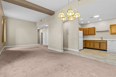 39 Webster St unit 104, Pawtucket, RI 02860 - photo 6