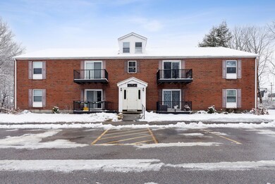 4 Academy Place unit 8, Saco, ME 04072 - photo 4