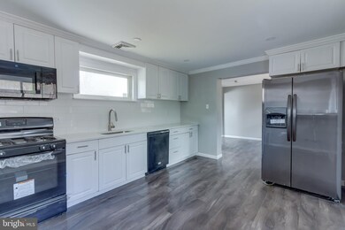 114 10th Ave, Atco, NJ 08004 - photo 7