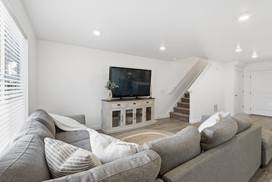 406 N Regatta Ln, Saratoga Springs, UT 84045 - photo 6