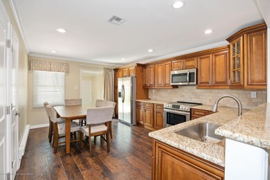 42 Piazza Correale unit 1000, Freehold, NJ 07728 - photo 6