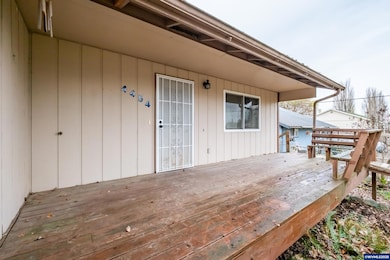 4454 York Ave NE, Salem, OR 97305 - photo 5