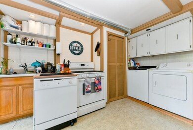 837-1/2 E 2nd St unit 2, Boston, MA 02127 - photo 4