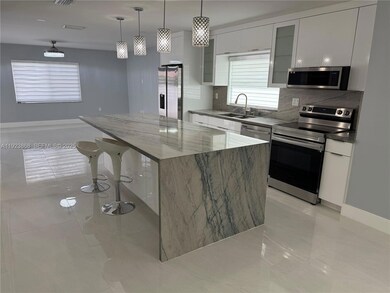 3425 SW 69th Ave, Miami, FL 33155 - photo 2