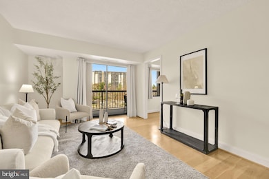 Hallmark Condominium unit 304, Alexandria, VA 22304 - photo 5