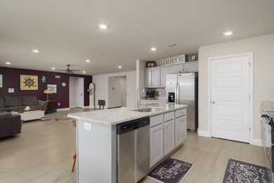 Kitchen/Living Room