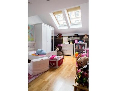 99-105 Broad St unit 7C, Boston, MA 02110 - photo 5