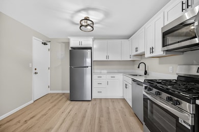 128 Mammoth Rd unit 122, Hooksett, NH 03106 - photo 5