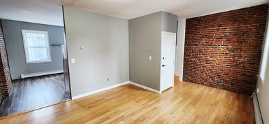 3 Wilbur Ct unit 2, Boston, MA 02128 - photo 6