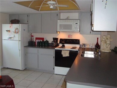 152 Cypress Way E unit 1204, Naples, FL 34110 - photo 2