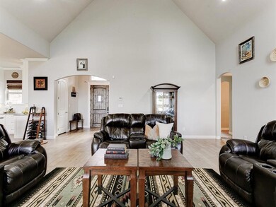 109 Cambree Ct, Springtown, TX 76082 - photo 7