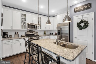 1008 Ribbon Limestone Terrace SE, Leesburg, VA 20175 - photo 5