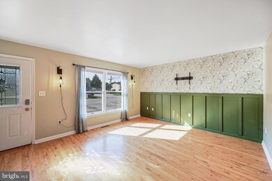 16 Hickory Ave unit 2, Gettysburg, PA 17325 - photo 6