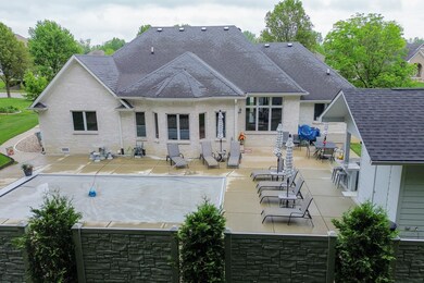 735 Willow Pointe South Dr, Plainfield, IN 46168 - photo 2