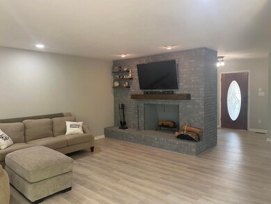 1008 Rays Bridge Rd, Whispering Pines, NC 28327 - photo 5