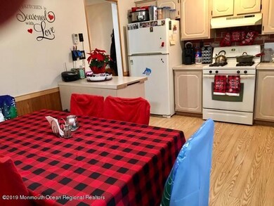 27 Sycamore Ave, North Middletown, NJ 07748 - photo 2