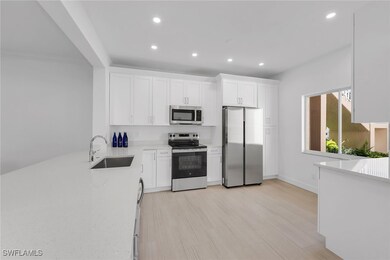 700 Saratoga Cir unit 101, Naples, FL 34104 - photo 7