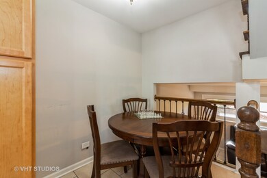 1675 Cove Ct unit 2, Naperville, IL 60565 - photo 6
