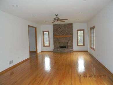 unlisted-address, Homewood, IL 60430 - photo 5