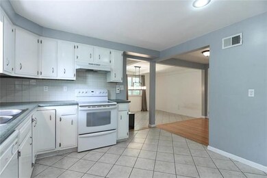 10219 W 55th St, Shawnee, KS 66203 - photo 7