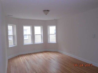 6321 N Sacramento Ave unit 2W, Chicago, IL 60659 - photo 2